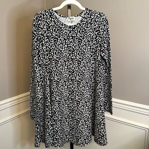 Show me your mumu black and white long sleeve baby doll dress size large